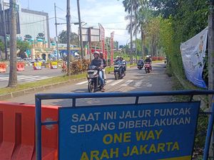 One Way Arah Jakarta Siang Ini, Mobil Menuju Puncak Bogor Disetop