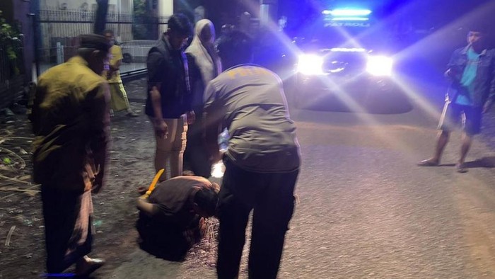 Pelaku pembacokan eks kades di Pasuruan diamankan