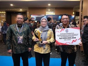 Pemkab Gowa Raih Penghargaan Penanggulangan Kemiskinan dan Penurunan Stunting