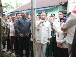 Tinjau BSPS di Kendari, Tito Tekankan Negara Hadir di Tengah Rakyat