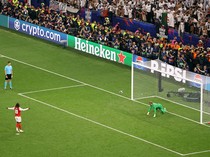 Final Liga Champions: Gerrard Kritik Teknik Penalti Eze