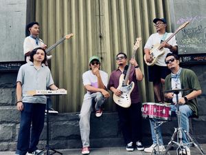 Perayaan Patah Hati oleh MARTIAN