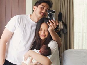 Kebahagiaan Hanggini Melahirkan Anak Pertama