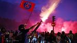 Menara Eiffel Bersinar Biru-Merah, Paris Rayakan Gelar Liga Champions PSG
