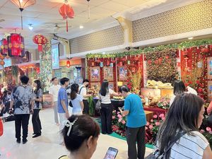 Menengok Perayaan Waisak di Wihara Ekayana Arama Jakbar