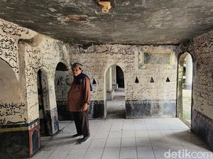 Menyusuri Labirin Seribu Pintu dan Jejak Ikhtiar yang Belum Usai