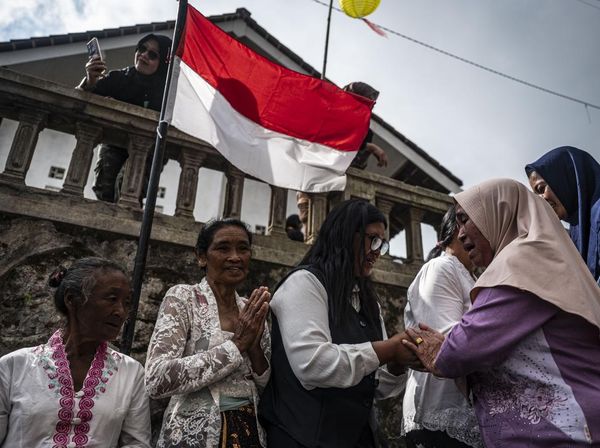 Merajut Persaudaraan Lintas Iman dalam Perayaan Waisak