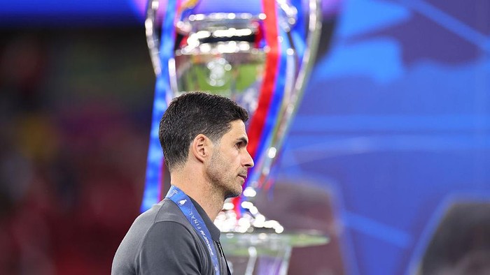 Mikel Arteta sulit menerima kekalahan Arsenal di Final Liga Champions 2025/2026.