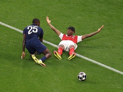 Arsenal Tanggapi Wasit Tak Beri Penalti untuk Insiden Madueke