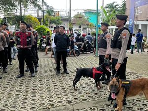 Usai Ricuh, Final Tarkam PSSI Banyuwangi Dijaga 300 Polisi-Anjing K-9