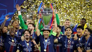 Potret PSG Angkat Trofi Liga Champions, Pertahankan Takhta Eropa