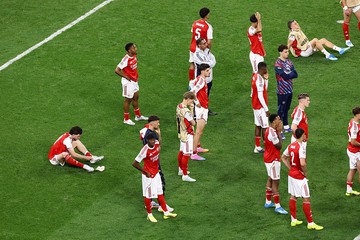 Arsenal Dua Kali Sempurna ke Final Liga Champions, Dua Kali Gagal