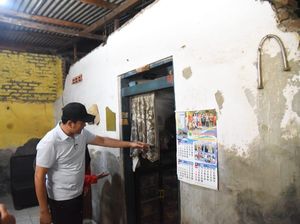 Tangis Haru Warga Sedati, Rumah Rusak Akan Diperbaiki Pemkab Sidoarjo