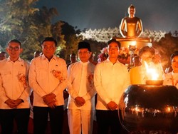 Fadli Zon Hadiri Dharmasanti Tri Suci Waisak Nasional 2570 BE/2026