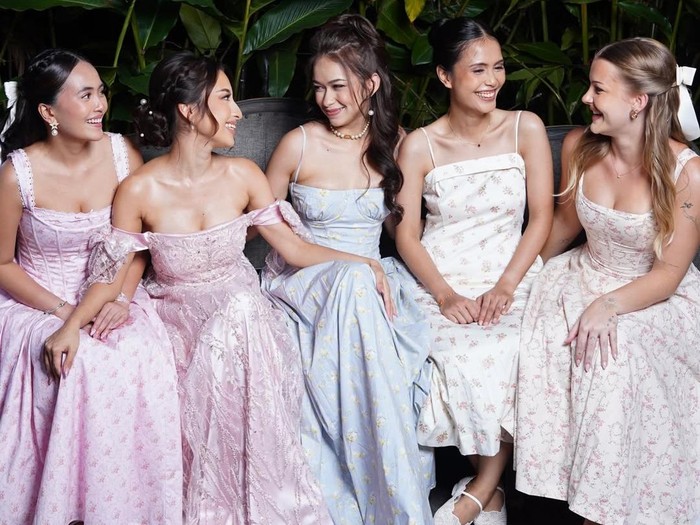 . Bersama Bridesmaid Terpilih
