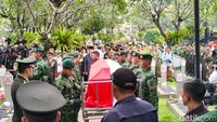 Menhan Sjafrie Pimpin Upacara Pemakaman Ryamizard Ryacudu di TMP Kalibata