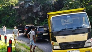 Tiga Mobil Terlibat Laka Beruntun di Jalan Pangkalpinang-Mentok