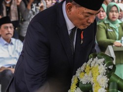 Video Prosesi Pemakaman Ryamizard Ryacudu, Dipimpin Menhan Sjafrie