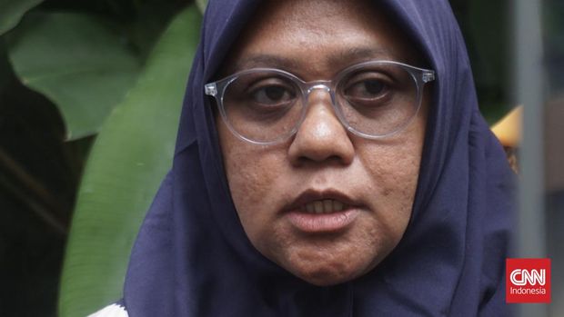Anastacia Niken Purwandari, warga Piyungan, Bantul, ibunda NDMP (3) balita yang meninggal dunia setelah menerima tiga suntikan obat penenang dan menjalani pemeriksaan Computed Tomography (CT) Scan di RSUD Prambanan, Sleman, DIY.