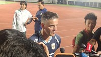 Herdman: Mees Hilgers Hanya Ikut Latihan Timnas Indonesia, Bukan Bagian Skuad