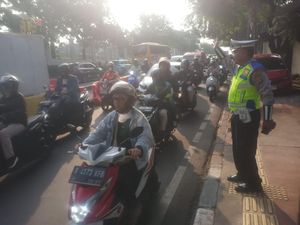 Ada Proyek Galian, Lalin TB Simatupang Arah Pasar Minggu Jaksel Macet