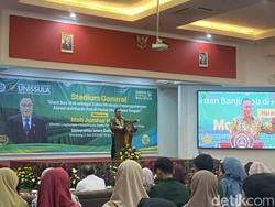 Menteri LH Sebut Permukaan Tanah Semarang Utara Turun 10 Cm Per Tahun