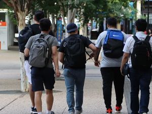 Nilai Rupiah Makin Anjlok, Mahasiswa RI di Australia Rasakan Dampaknya
