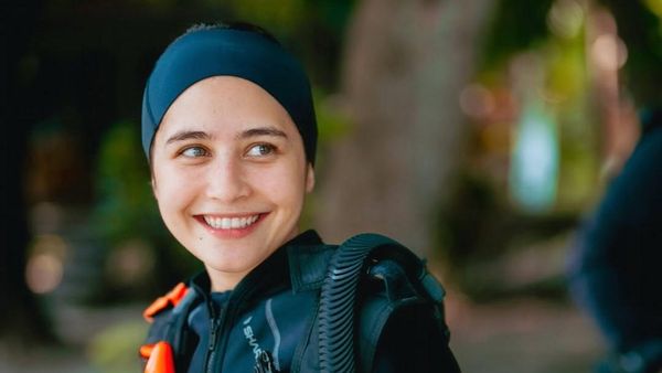 Prilly Latuconsina Jadi Tim Rescue Cliff Diving, Punya Lisensi dan Ikut Tes