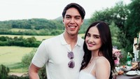 'Behind the Scene' El Rumi dan Syifa Hadju Bulan Madu di Italia
