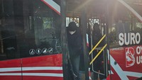 Sanksi Menanti Sopir Suroboyo Bus yang Senggol Dump Truk Parkir