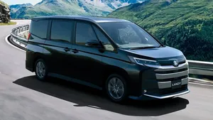 Wujud Suzuki Landy Terbaru, Kembaran Toyota Noah