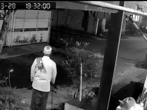 Warga Duga Air Disiram Tetangga ke Orang Mau Salat di Tangerang Kotoran Anjing
