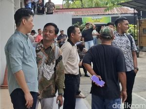 Plt Gubri SF Hariyanto Bersaksi untuk Abdul Wahid, Direktur BUMD Ikut Hadir
