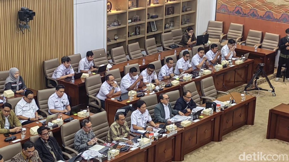 Merger KAI & INKA Rampung Tahun Ini!