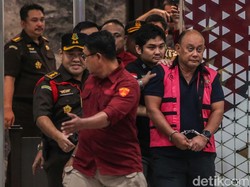 Geledah Kantor BGN-Rumah Dadan dkk, Kejagung Sita Dokumen hingga Laptop