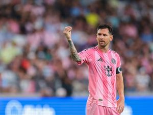Messi Masih Latihan Sendiri, Bisa Main Lawan Aljazair?