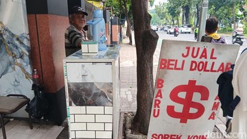 Masih Ada Penukaran Dolar di Trotoar Jakarta, Begini Nasibnya Sekarang