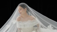 Moon Chae Won Rilis Foto Jelang Pernikahan