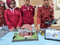 Merakit Robot, Meniti Jalan jadi Birokrat dari Sekolah Rakyat