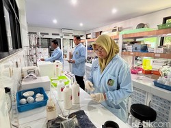 DLH Banyuwangi Jadi yang Pertama di Indonesia Kantongi Akreditasi Ini