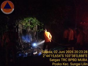 Sekolah di Muba Nyaris Terbakar Akibat Warga Bakar Sampah