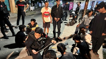 2 Pemuda di Bekasi Ditangkap Polisi saat Hendak Tawuran, Sajam Disita