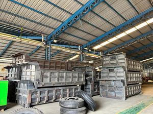 Serbuan Truk Impor China Bisa Bunuh Industri Karoseri Lokal