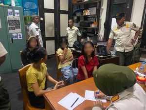 Satpol PP Pontianak Jaring 4 Anak Langgar Jam Malam di Kawasan Ambalat
