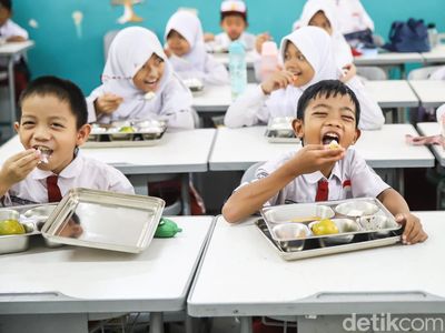 MBG Tetap Jalan di Tengah Bayang-bayang Korupsi