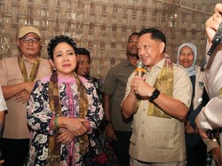 Pastikan Tepat Sasaran, Mendagri Tinjau Program Bedah Rumah di Bantul