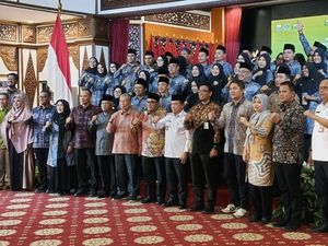 Al Haris Lantik Rafidah Pimpin IAEI Jambi, Siap Perkuat Ekonomi Syariah