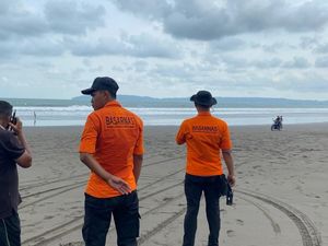 6 ABG Terseret Ombak di Pantai Menganti Cilacap, 2 Hilang