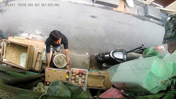 Viral Pria Curi Minyak Goreng di Warung Tambora, Ternyata Tak Sekali