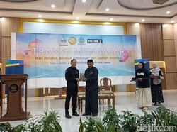Trans7 Mengajar Sokong Misi Dakwah Santri Cipasung Tasikmalaya